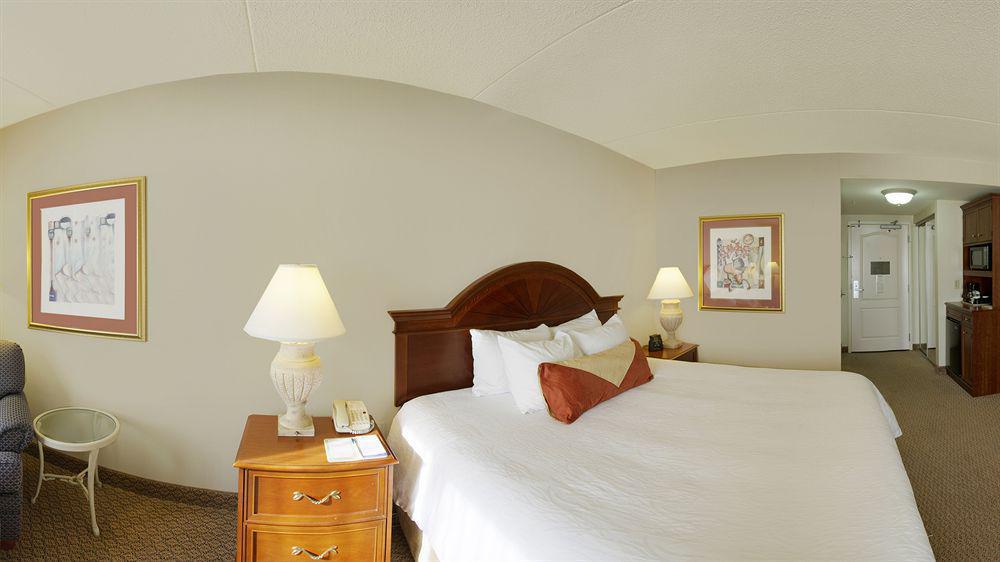 Hilton Garden Inn Auburn Riverwatch Екстериор снимка