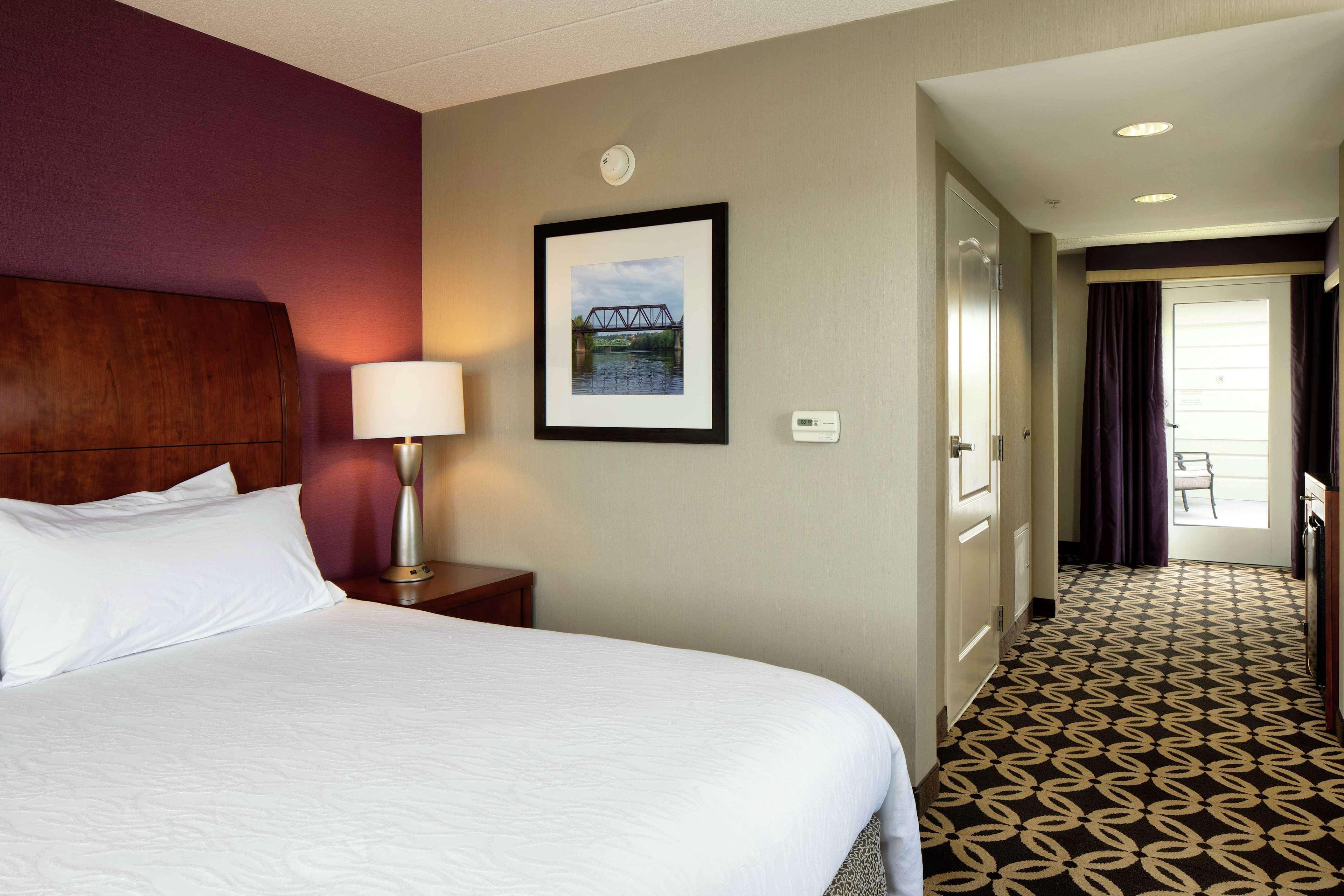 Hilton Garden Inn Auburn Riverwatch Екстериор снимка