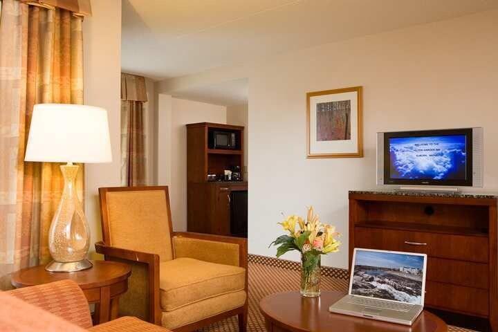 Hilton Garden Inn Auburn Riverwatch Екстериор снимка
