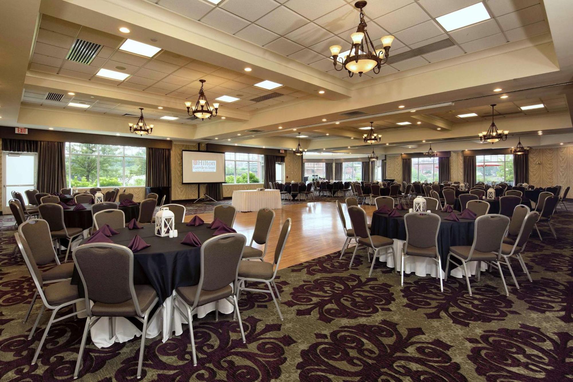 Hilton Garden Inn Auburn Riverwatch Екстериор снимка