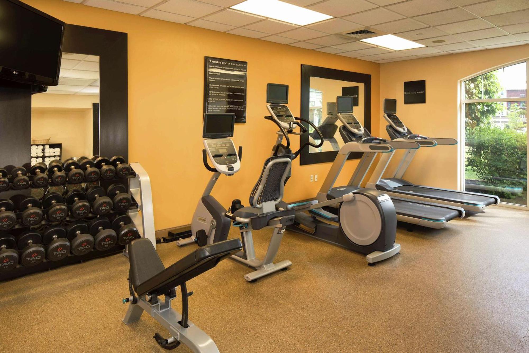 Hilton Garden Inn Auburn Riverwatch Екстериор снимка