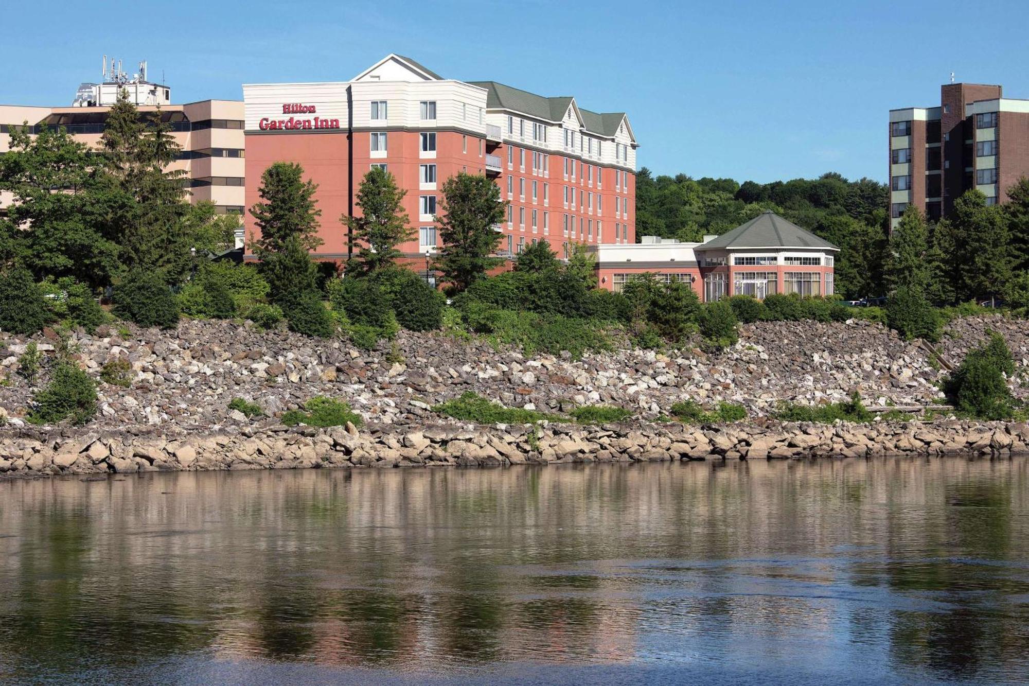 Hilton Garden Inn Auburn Riverwatch Екстериор снимка