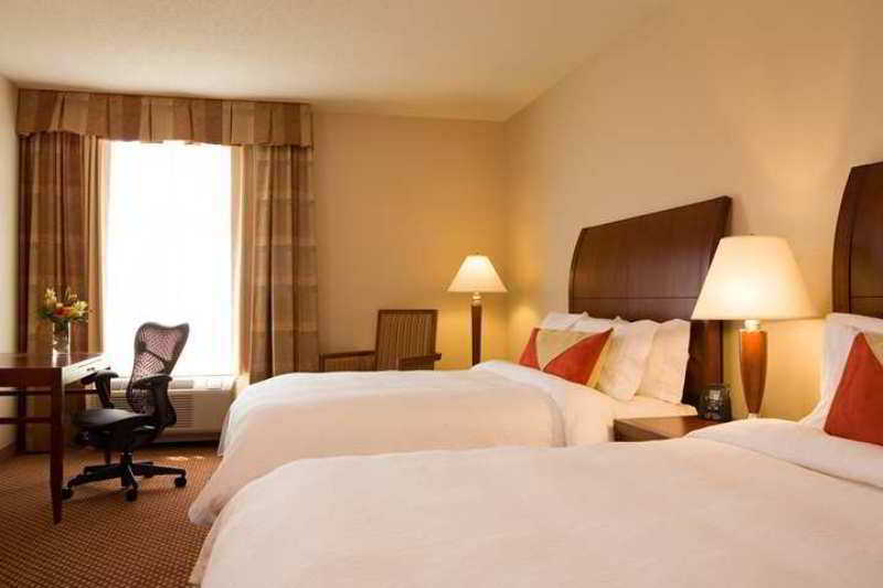 Hilton Garden Inn Auburn Riverwatch Екстериор снимка